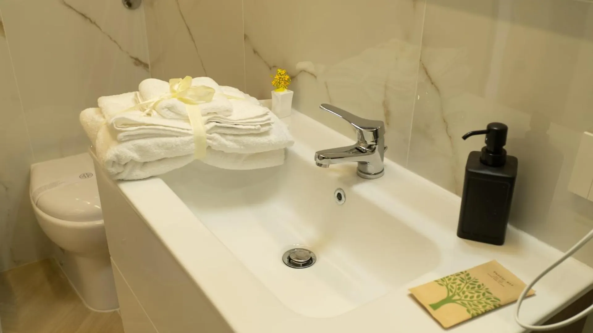 Afelbo Inn Naples 0*,  Italy